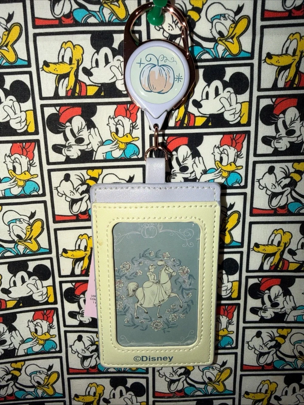 Disney Cinderella Carriage Horse Floral Retractable Lanyard Rose Gold Tone NWT